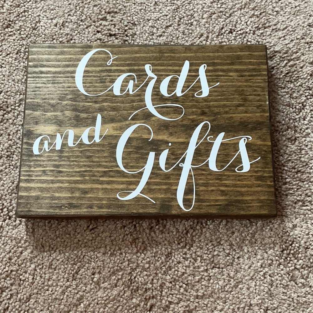Card and gift sign